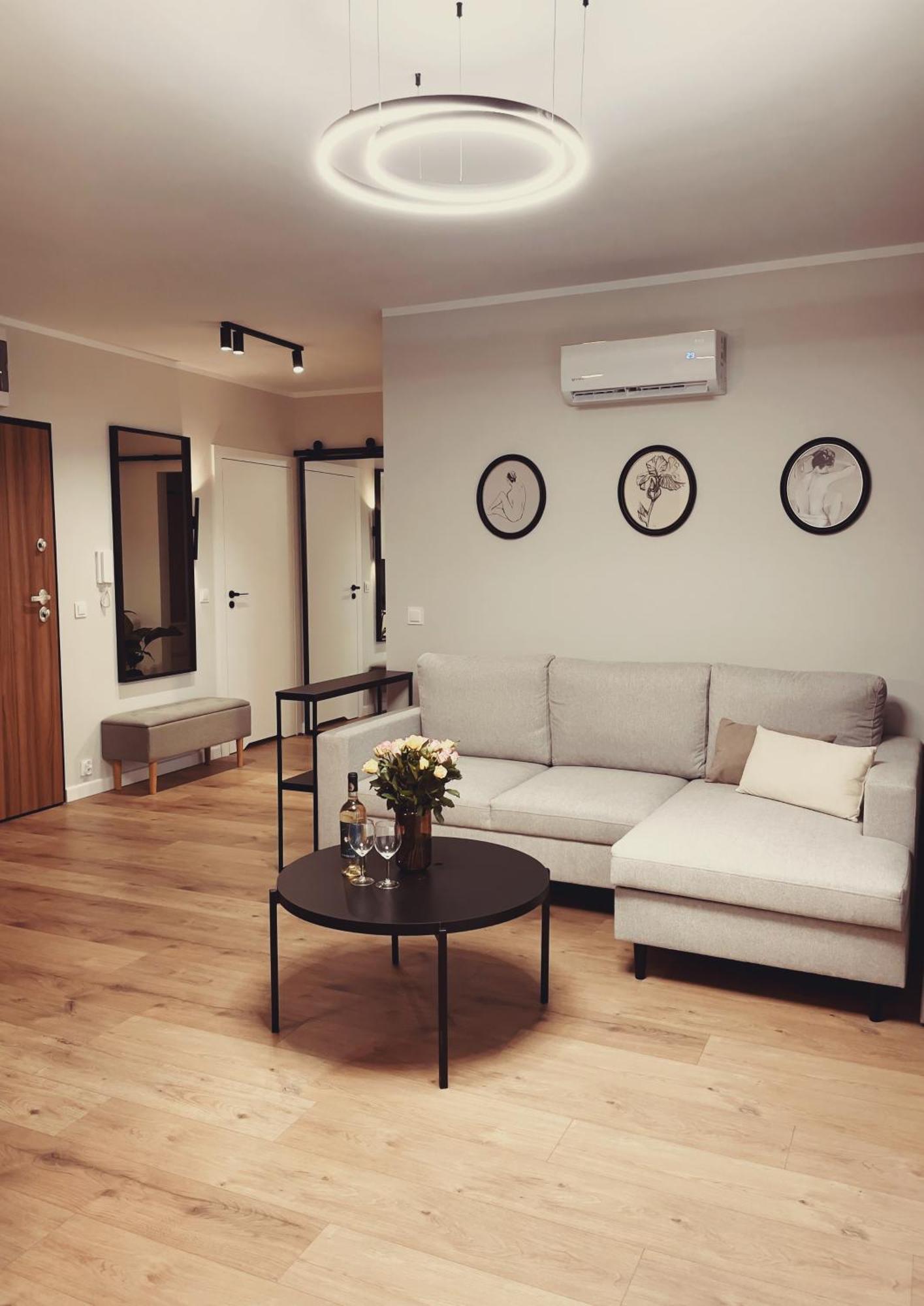 Finezja Apartment With Private Parking Torun Exterior photo